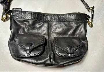 Dakota 가죽 숄더백 블랙