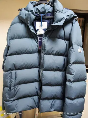 새상품급 PYRENEX 다운 미니립스탑 XL 색상 다크슬레이트