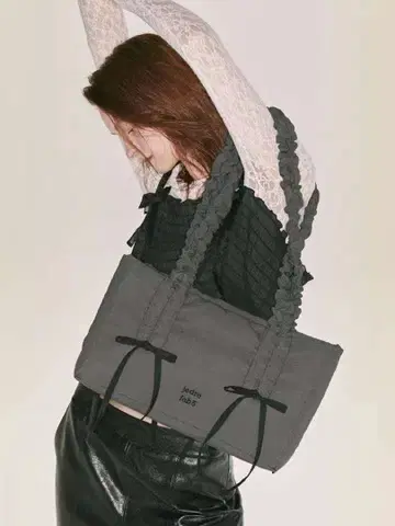 JEDREFEB5 Butterfly shoulder bag