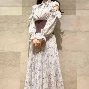 SNIDEL 복대 원피스 사이즈 0 스나이델