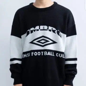 UMBRO SINSS 오버 사이즈 니트 블랙 완판템