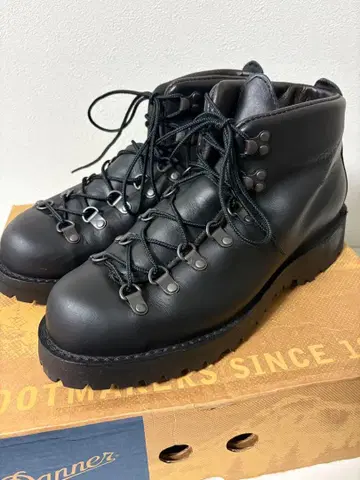 대너 마운틴 라이트 블랙 27.5cm