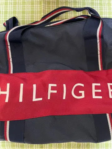 타미힐피거 보스턴 백