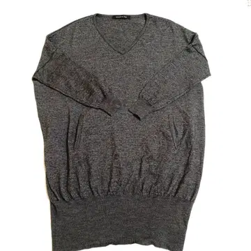 [ 새상품급 ] 미즈이로 인드 V넥 니트 튜닉 루즈핏