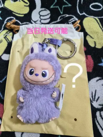 THE MONSTERS PIN FOR LOVE 봉제 인형 펜던트 ?