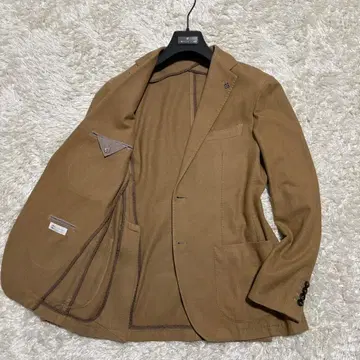 컨디션 최상 딸리아또레 캐시미어 100 테일러드 자켓 46 카멜