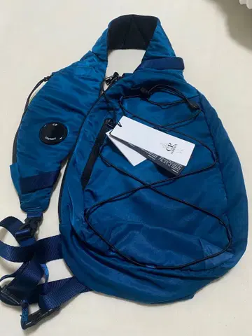 C.P. Company 숄더백