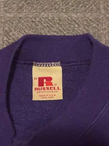 러셀 보라색 맨투맨 M 사이즈 80s