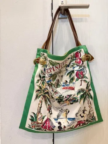 트로피컬 디자인 핸드백