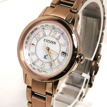 시티즌 XC 20주년 한정판 해피 플라이트 시계 4P 다이아 사쿠라