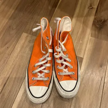 Converse 오렌지 하이컷 스니커즈
