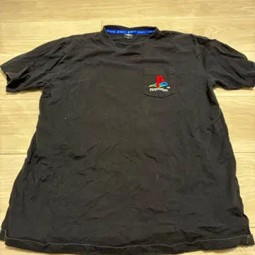 PlayStation 블랙 T셔츠 4L