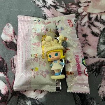 POP BEAN Celebrate This Moment 시크릿