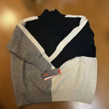 kodito misaki M 사이즈 스웨터