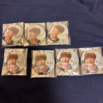 센라 센완 Brun 캔뱃지 실사