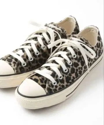 컨버스 리액트 레오파드 히우 스니커즈 로우컷