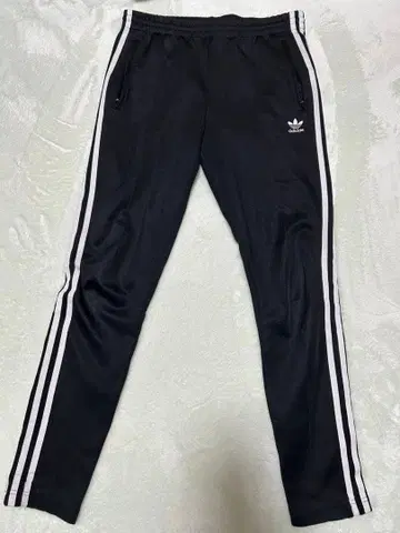 adidas 블랙 스트라이프 조거 팬츠