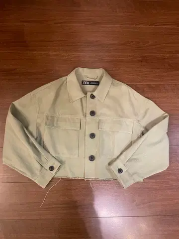 ZARA 카키 컷팅 크롭 자켓