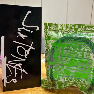 SixTONES 응원봉 헤드폰형 ( VVS)