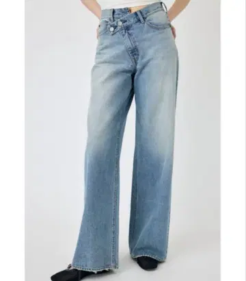 moussy 크로스 허리 와이드 스트레이트 데님