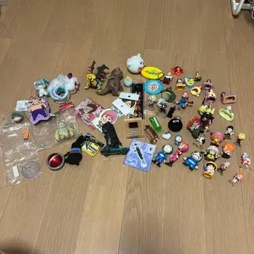 지브리 포켓몬 디즈니 애니메이션 캐릭터 피규어 가챠 잡화 모음