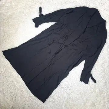 아파트 바이 로리즈 [ F ] 벨트 부착 롱 가운 코트 경량