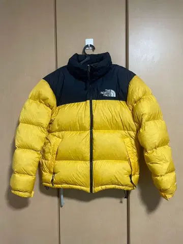 THE NORTH FACE 다운 자켓 M 블랙/옐로우 컬러 700fill