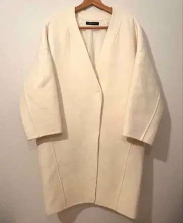 stunning lure 아이보리 오버 사이즈 코트