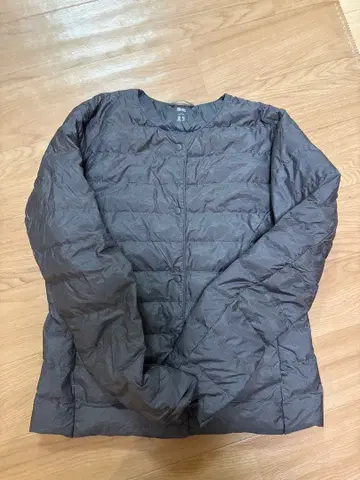 UNIQLO 다운 자켓 M 사이즈