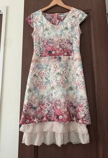 Jeune DAZUR 쥬느다쥬르 프랑스제 꽃무늬 원피스