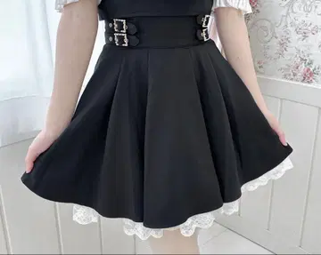 ROJITA 밑단 레이스 허리 W 버클 스커트