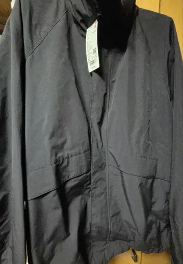 유니클로 윈드프루프 스탠드 블루종 XL 블랙