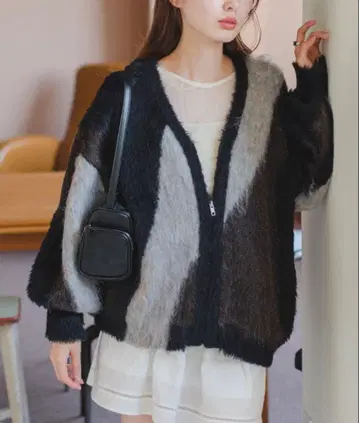 [ 앞뒤 2way ] 인터샤 니트 지퍼 블루종