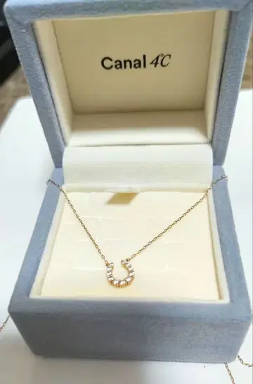 Canal 4C 호스슈 목걸이