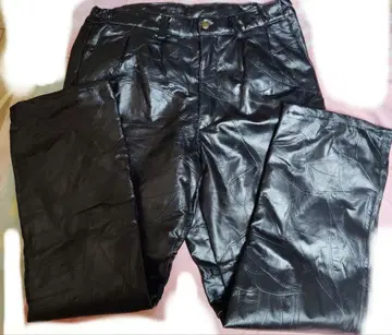 퀼팅 디자인 라무 가죽 팬츠 LL