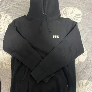 FTC 블랙 후드티 S 사이즈