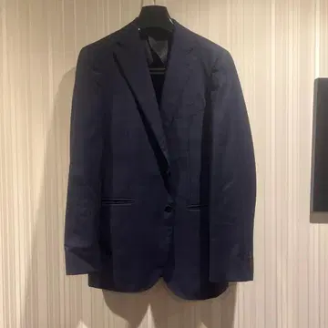 HILTON 네이비 체크 무늬 싱글 자켓