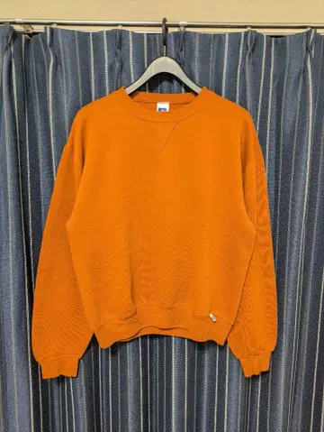 레어 컬러 Russell 맨투맨 리버스 위브 Champion