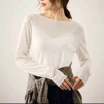 라메 시어 리브 티셔츠