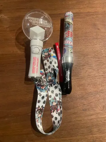 마지미라 10th (2022) 2023 응원봉 2점