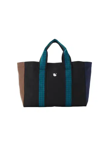 미사용 새상품 파밀리아 백 <다이칸야마점 히로오점 한정판> 도쿄