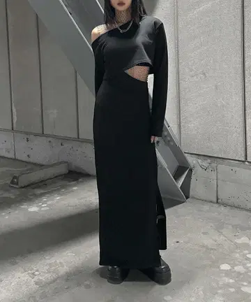 LVEU. Deformed docking sweat one piece