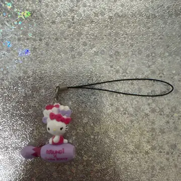 ROUND1 x 헬로키티 (화이트 x 퍼플)