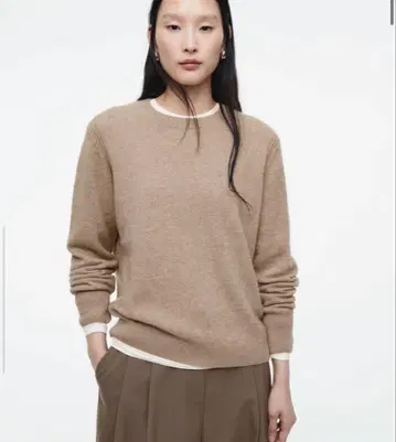 [ 새상품급 ] COS 퓨어 캐시미어 스웨터