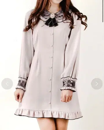 ROJITA 비쥬 브로치 배색 레이스 카라 원피스