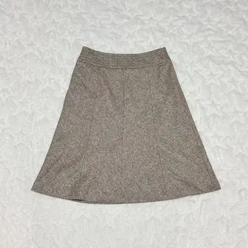 [LISSEO] 트위드 스커트(M) / 모 사용 플레어 스커트 깔끔한