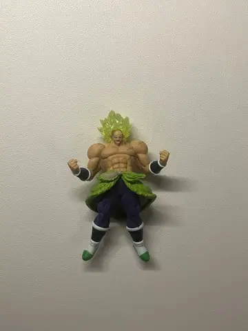 드래곤볼 브로리 피규어