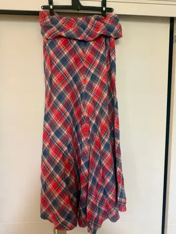 빔즈 하트 플란넬 소재 플레어 스커트 체크 무늬