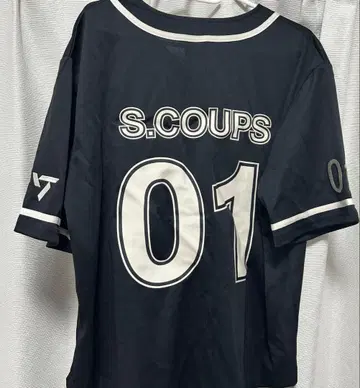 SEVENTEEN 에스크 유니폼 T셔츠