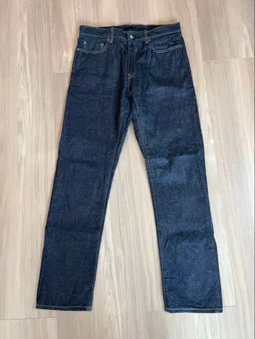 새상품급 유니클로 셀비지 레귤러 핏 데님 청바지 32 빨간 귀